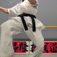 全接触空手道技术教学；基础腿法：《360°回蹴》