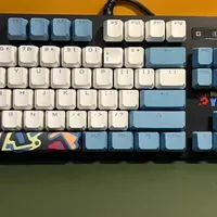 网吧倒闭，闲鱼流入大量光轴机械键盘，大品牌、带背光，仅需25元