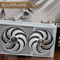 超高颜值旗舰，蓝宝石NiTRO+ 氮动极光RX 9070 XT背插显卡测评