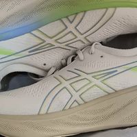 411元亚瑟士Nimbus 25开箱，Asics告诉你什么才是旗舰顶缓？