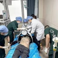 52岁大哥胸闷心悸，心电图和心脏彩超都正常，复查报告让人意外