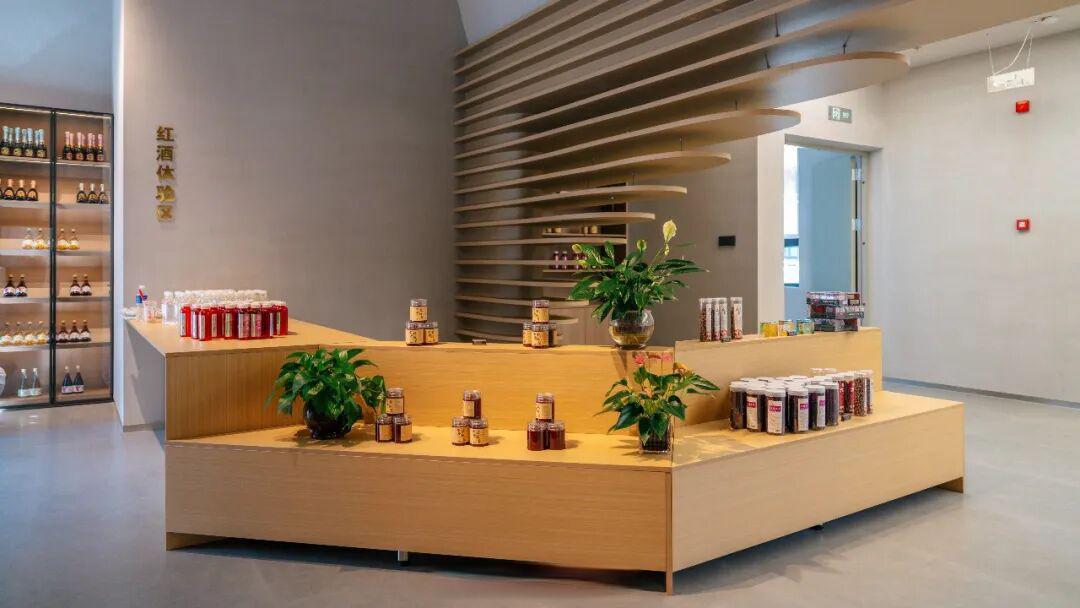 除了特产店,弥勒还能去哪买特产和伴手礼?这5个地方一定用得上