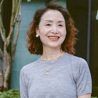 中老年女性要：“少穿大妈装，多穿优衣库”，得体精致、时尚高级