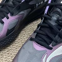 李宁闪击12男款低帮篮球鞋：高性能实战装备