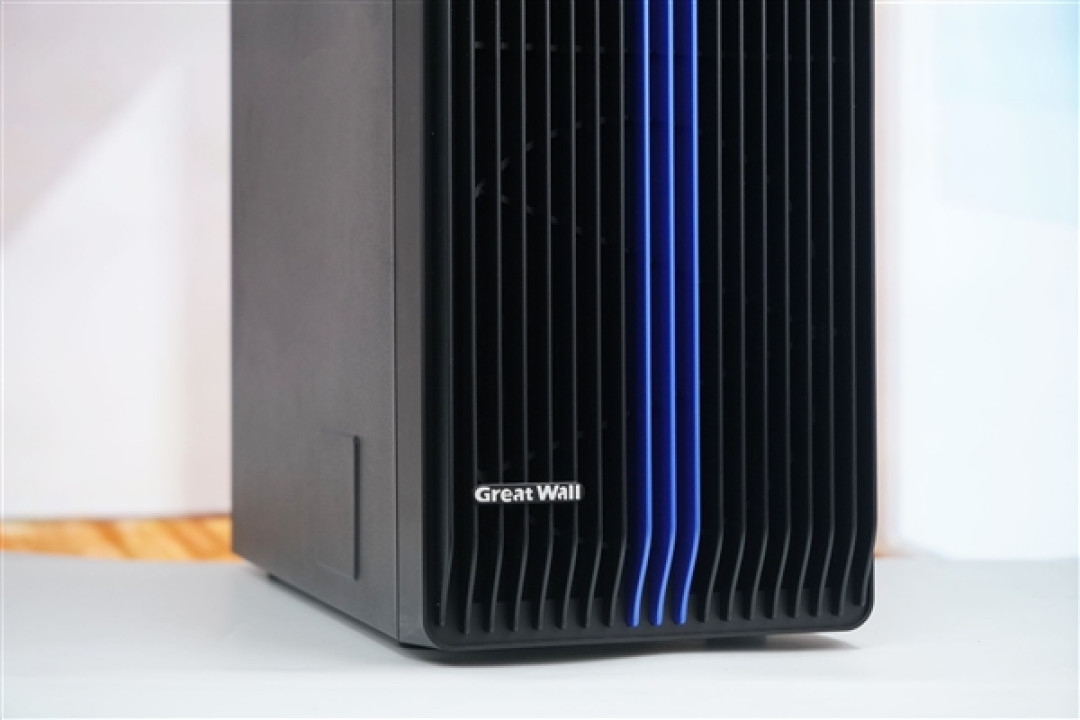 四张英特尔锐炫Pro B60显卡加持!长城世恒X-AIGC工作站图赏