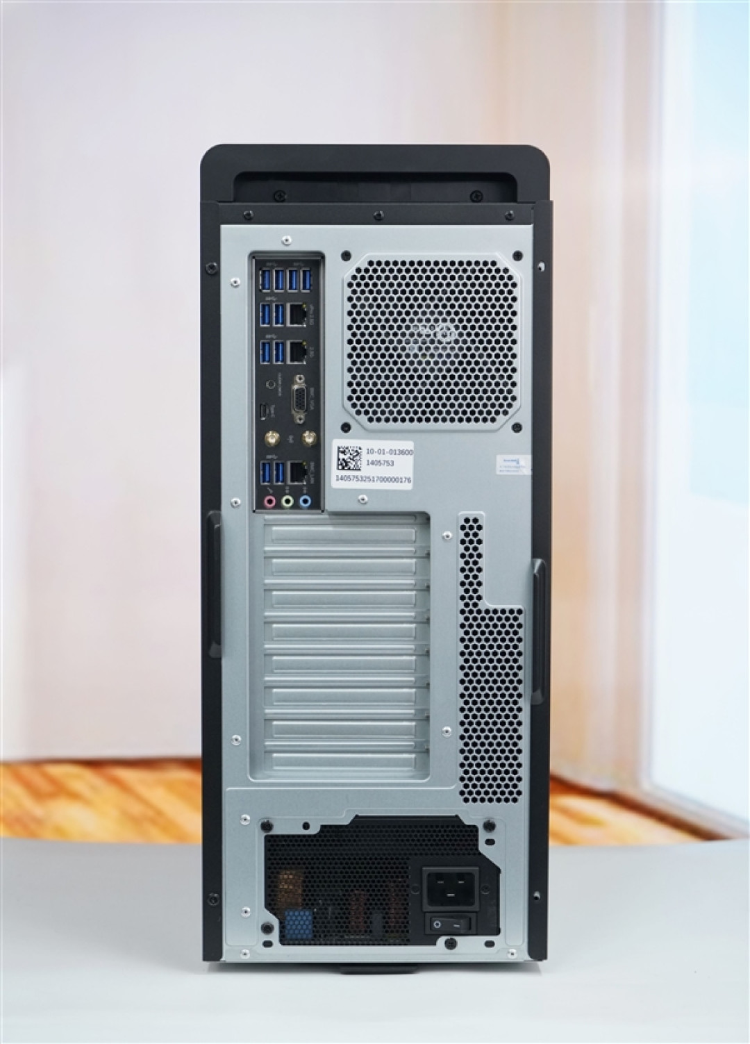 四张英特尔锐炫Pro B60显卡加持!长城世恒X-AIGC工作站图赏