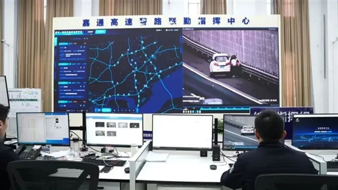 智能感知系统立功：高速上孩子突然抽搐 还没报警120就来了