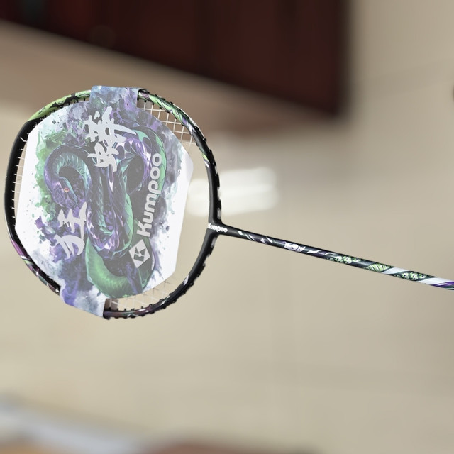 羽毛球拍选三大厂还是网红拍？试水二线品牌薰风网红拍“狂蟒”