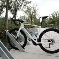 每次骑自行车回来，购物车就要多几个配件 0739