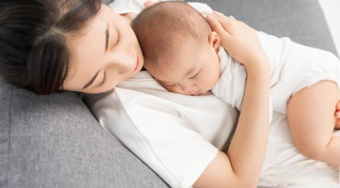 母乳喂养那么累，为什么要坚持母乳喂养？