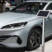 2026年2月车企销量快报：比亚迪月销19万辆，小米汽车超2万辆