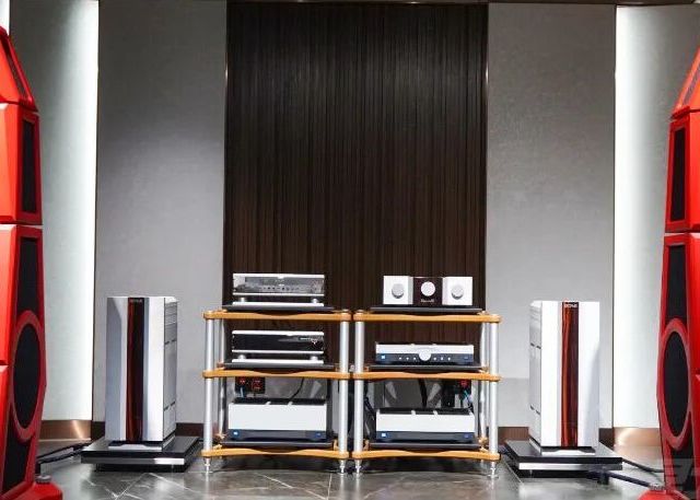 独特性与创意共舞 Siltech Symphony扬声器&SAGA 功放技艺与乐感