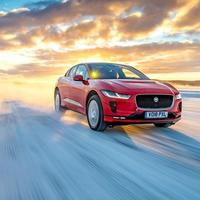 销量暴跌暴跌，经销商大量退网！换帅的捷豹路虎，还能活多久？