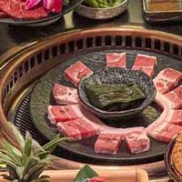 新年第一顿外食|被和牛烧肉香迷糊了