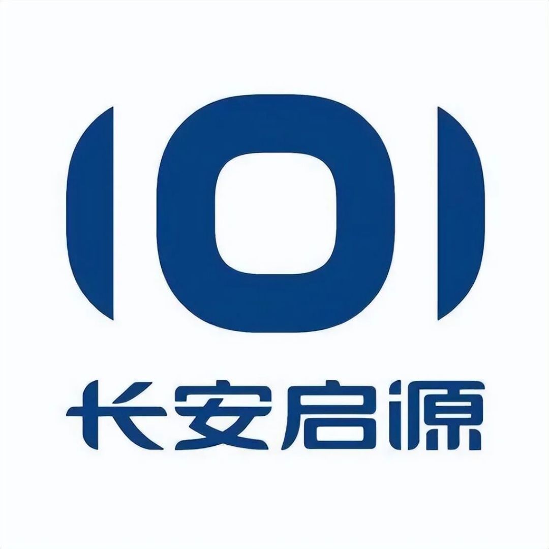 长安启源“值500万年薪”的Logo设计师克劳斯·齐乔拉