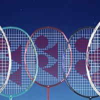 球场实战笔记｜YONEX尤尼克斯天斧AX10白亮黑：进阶进攻利器