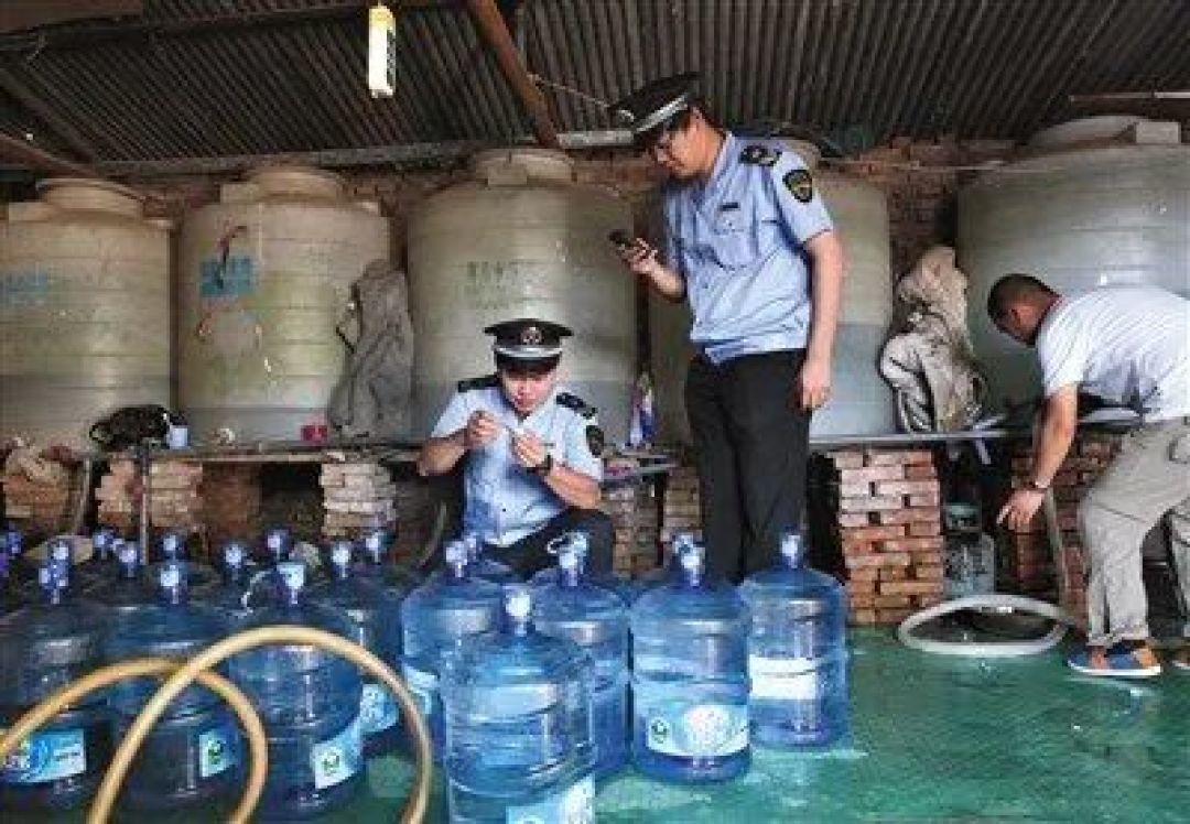 为什么廉价的桶装水不能购买?看完你就明白了