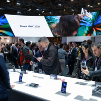 站在MWC看AI新风向：大模型参数游戏无终局，但AI“肉身化”已经起步