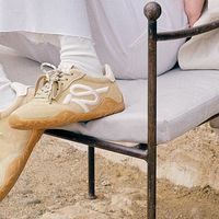 穿搭女生穿什么？盘点8款2026年春季新款鞋子