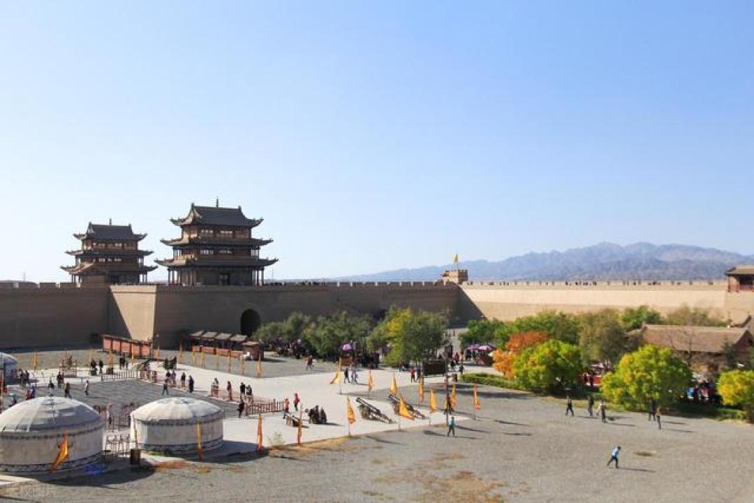 从北京出差到嘉峪关，毫不客气的说，嘉峪关是个好地方！