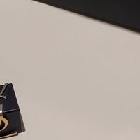 女神节送圣罗兰，绽放自信光彩