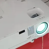 当年6499的高端投影仪，如今二手60块，亮度依旧能打！