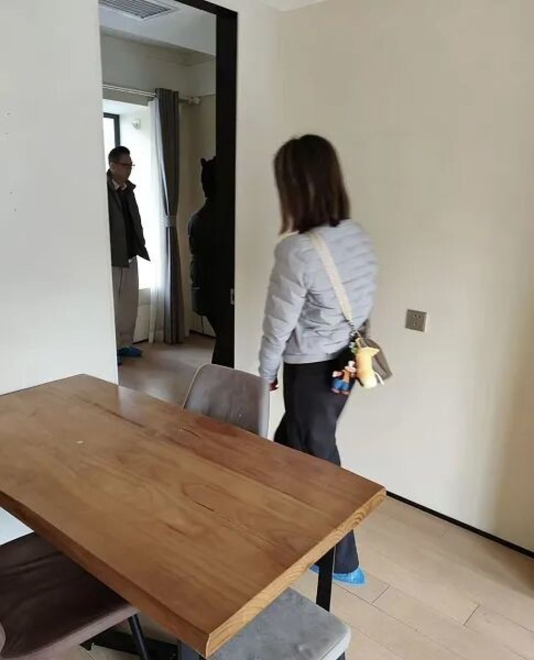 “沪七条”新政首周末显效，虹口的这里人气爆棚！申城楼市迎来看房热潮