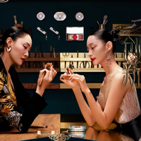 别被包装迷惑！选彩妆礼盒先看正装占比和适配场景