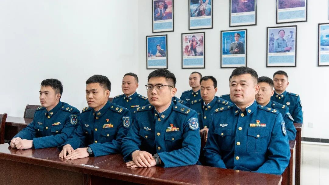 大漠铸魂丨红色光影 青春打卡!沉浸式体验历史文化之旅