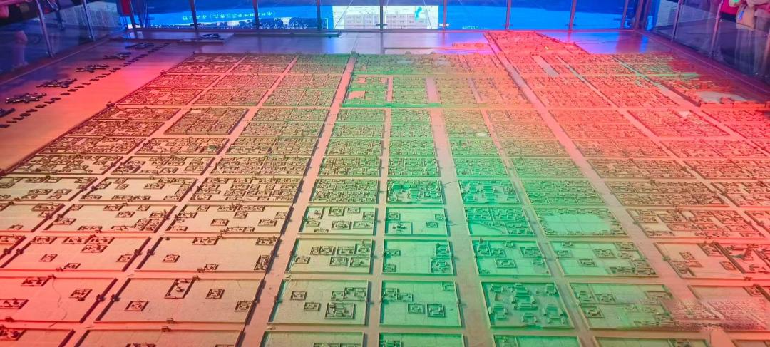 我喜欢看古迹、古建筑,请问去哪些地方比较适合?