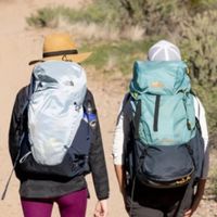 背负的艺术：户外背包选购的“黄金平衡”法则