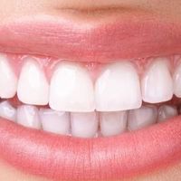 牙齿悄悄变黄的幕后 “元凶”，竟藏着这些惊人秘密？