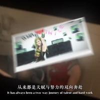 永远的朋克公主，烟熏妆、牛仔裤、帆布鞋，艾薇儿