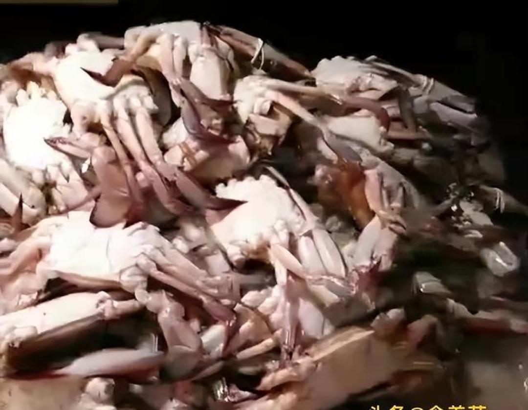 终于知道为什么海鲜依旧,大家照吃不误。原来大家都是这样想的
