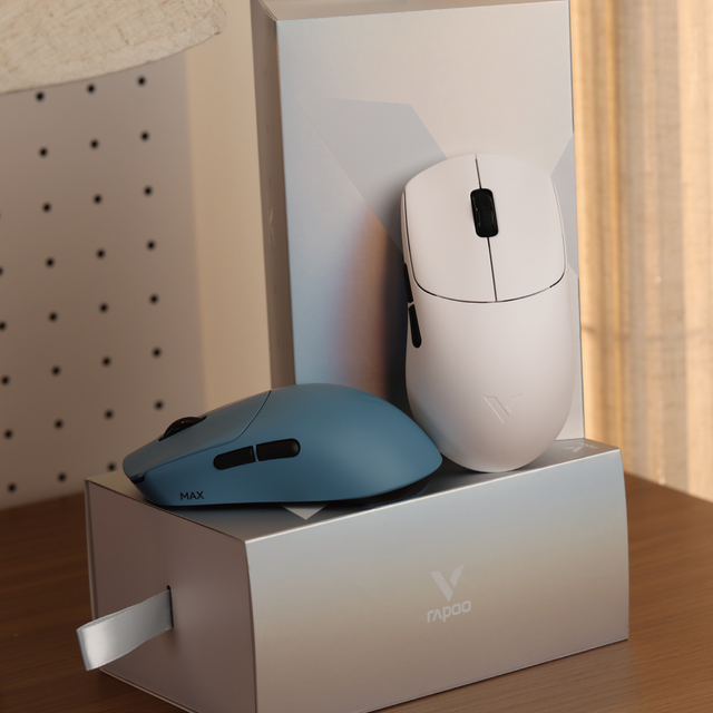 雷柏VT0系列轻量化双模鼠标，专为小手型玩家打造，握持稳固舒适