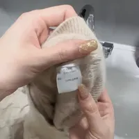 羊绒保暖又舒服就是担心不好打理，其实真的非常非常简单，在家庭水洗轻松搞定#羊绒清洗 #山羊绒 #衣服保养