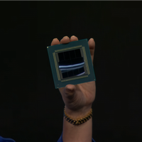 256核+1GB缓存 AMD 2nm Zen6处理器卖爆了：苏妈亲口证实