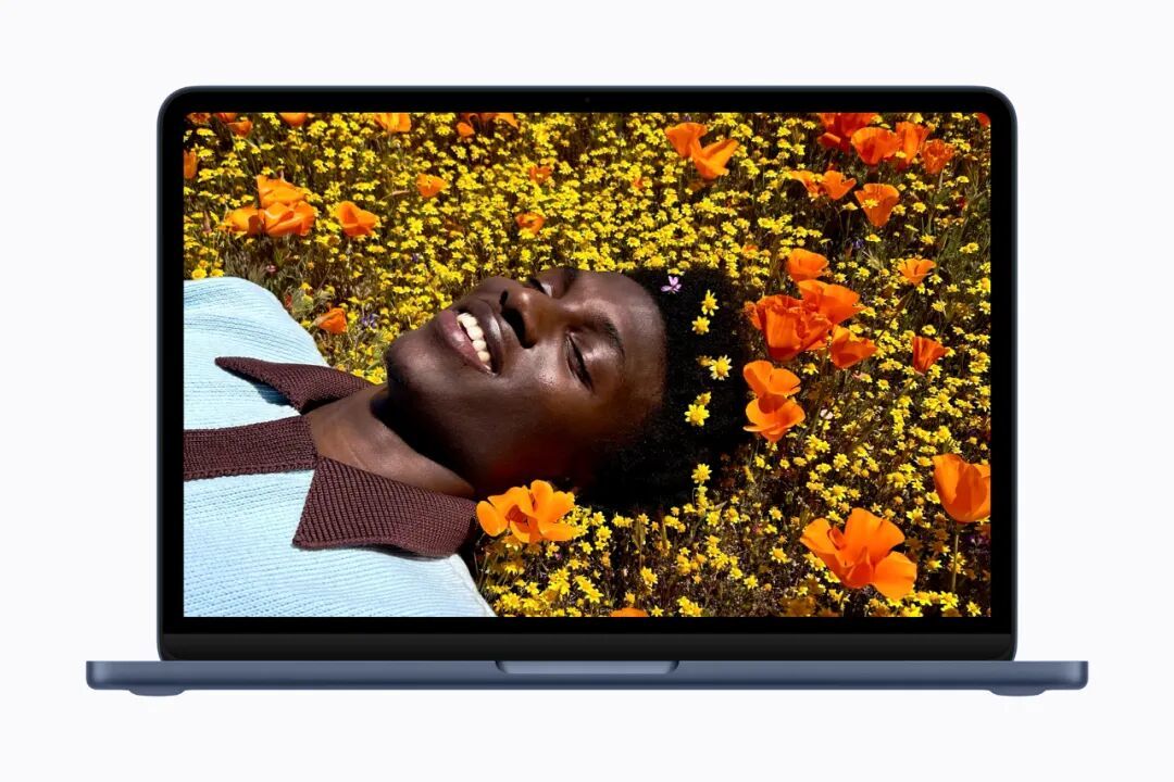 浅谈苹果新品 Vol.3:没有刘海的 MacBook Neo 登场,A18 Pro 芯片配四款靓色,8+256GB 4599 元起