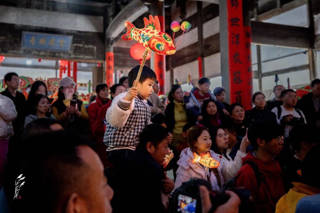 徽州漫游|灯火瞻淇,鱼灯摇曳千年