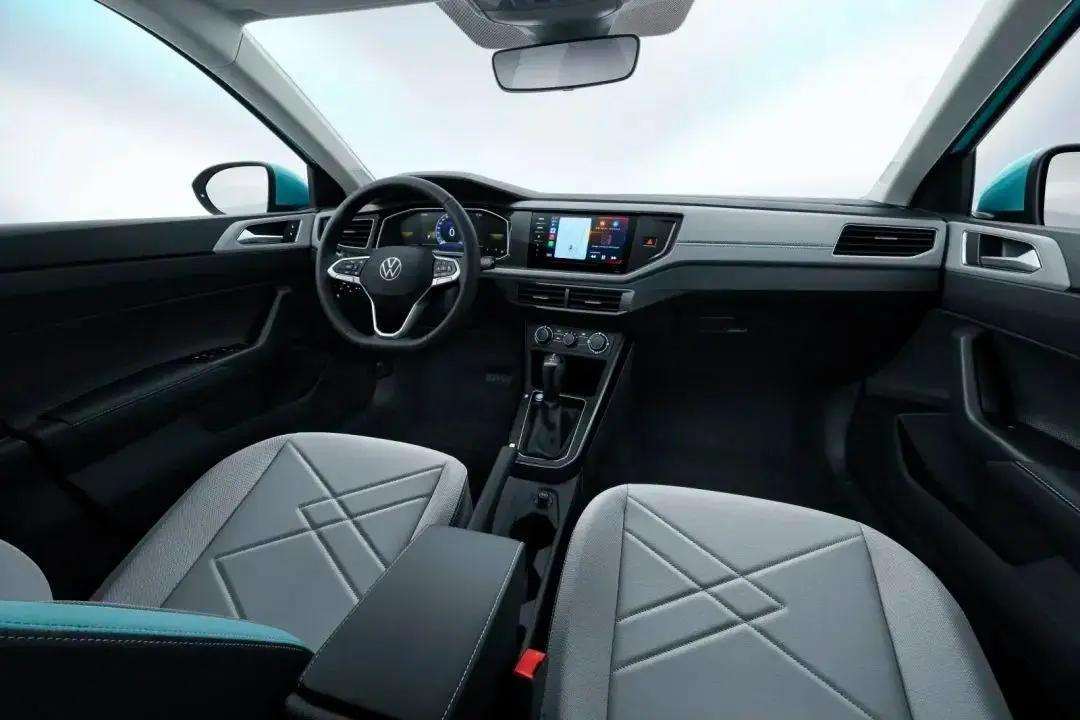 6.98万买德系B级车?朗逸新锐,2651mm轴距+6气囊+CarPlay,原16万现在抄底