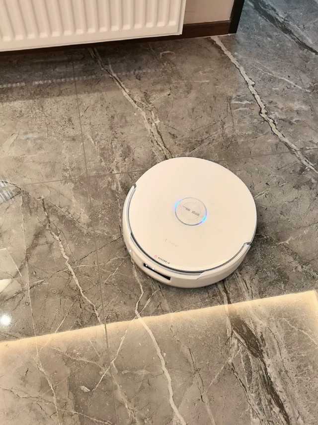 云鲸扫地机器人