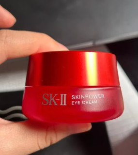 SK-II神仙水与大红瓶眼霜护肤组合