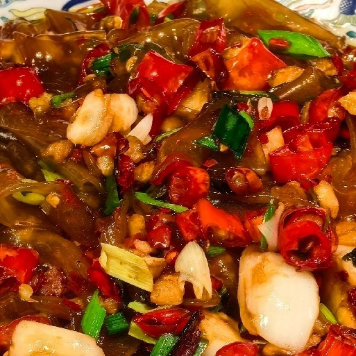 深夜美食：平凡生活中的温暖