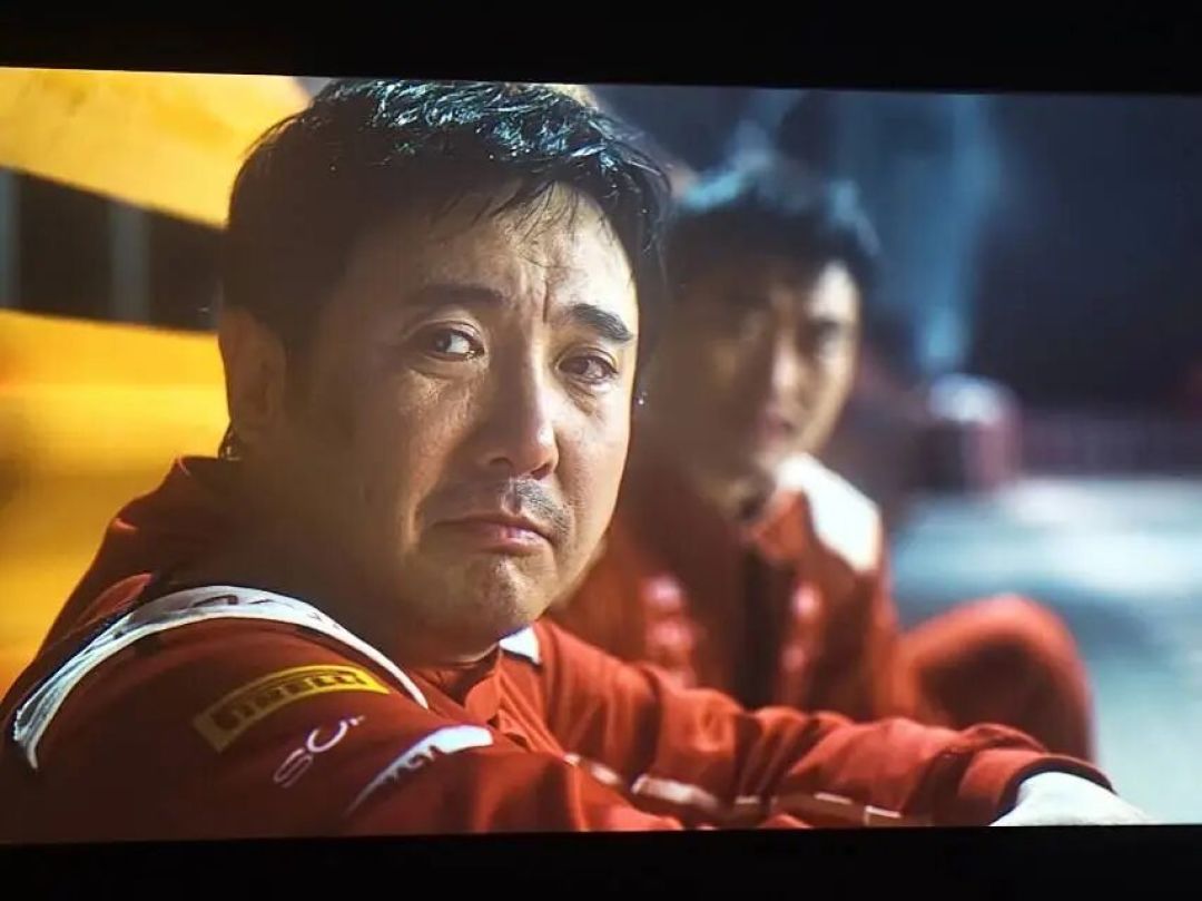 《飞驰人生3》是资源整合，不是热爱战胜了金钱！