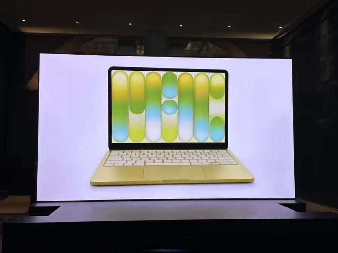 MacBook Neo霓虹四色惊艳亮相,4599元起轻松入手苹果生态