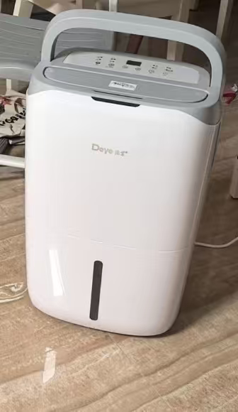  德业除湿机：用科技守护居家干爽