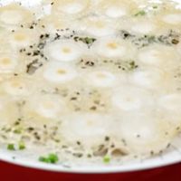 元宵节这个汤圆不一定要煮着吃，你像我这样做个冰花汤圆，焦香酥脆