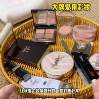 不乱买系列！超长下饭视频大牌彩妆篇 答应大家的过年期间的爱用大牌彩妆视频分享来啦
话有点多不过都是真实的使用感受，大家当个下饭视频看看吧！#大牌彩妆 #彩妆 #彩妆推荐 #爱用物分享 #彩妆分享