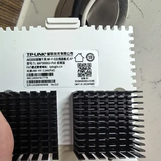 TP-LINK面板AP版本混乱：Ver 2.0与4.0发热差异显著