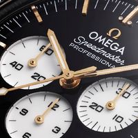 欧米茄超霸表盘起雾，欧米茄手表官方维修点专业解决